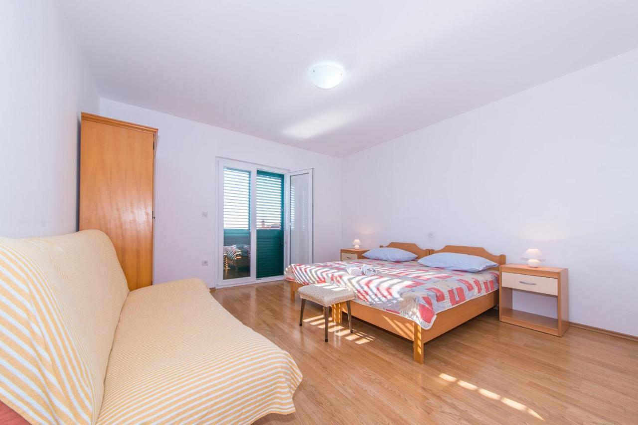 Apartment Villa Besker Makarska Ngoại thất bức ảnh